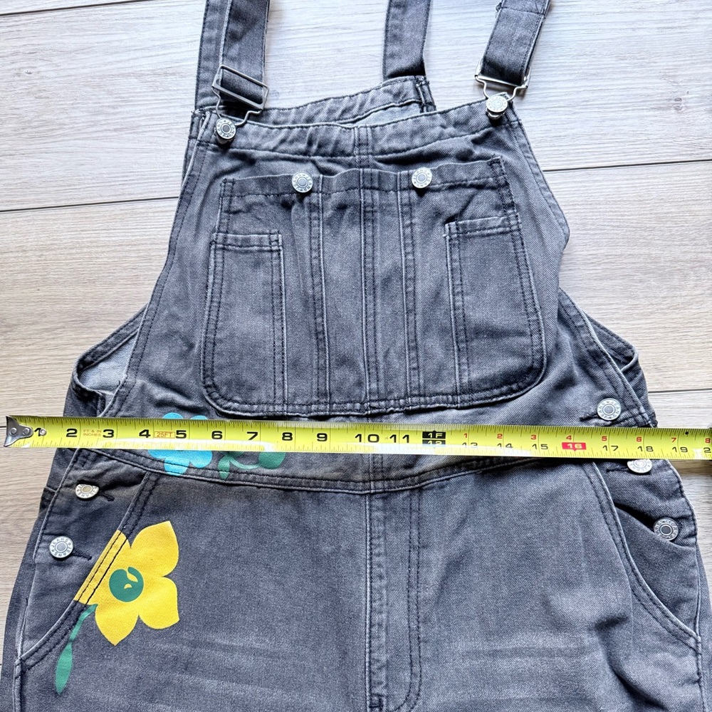 Brand New with Tags!! Floral Print Women's Denim Overalls - Picture 9 of 16